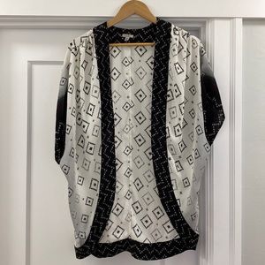 Ecoté (Urban Outfotters) Kimono - Size Small